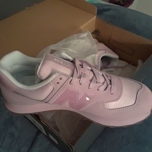 New Balance Sneakers